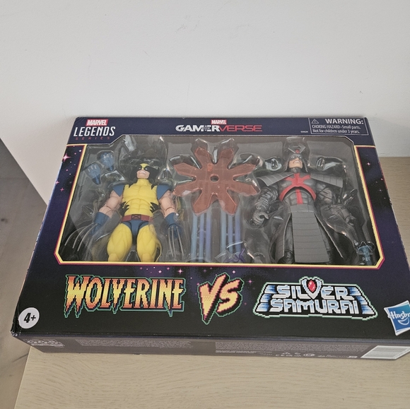 Marvel Legends Series Gamerverse Wolverine vs Marvel's Silver Samurai, Retro Vid - Picture 1 of 2